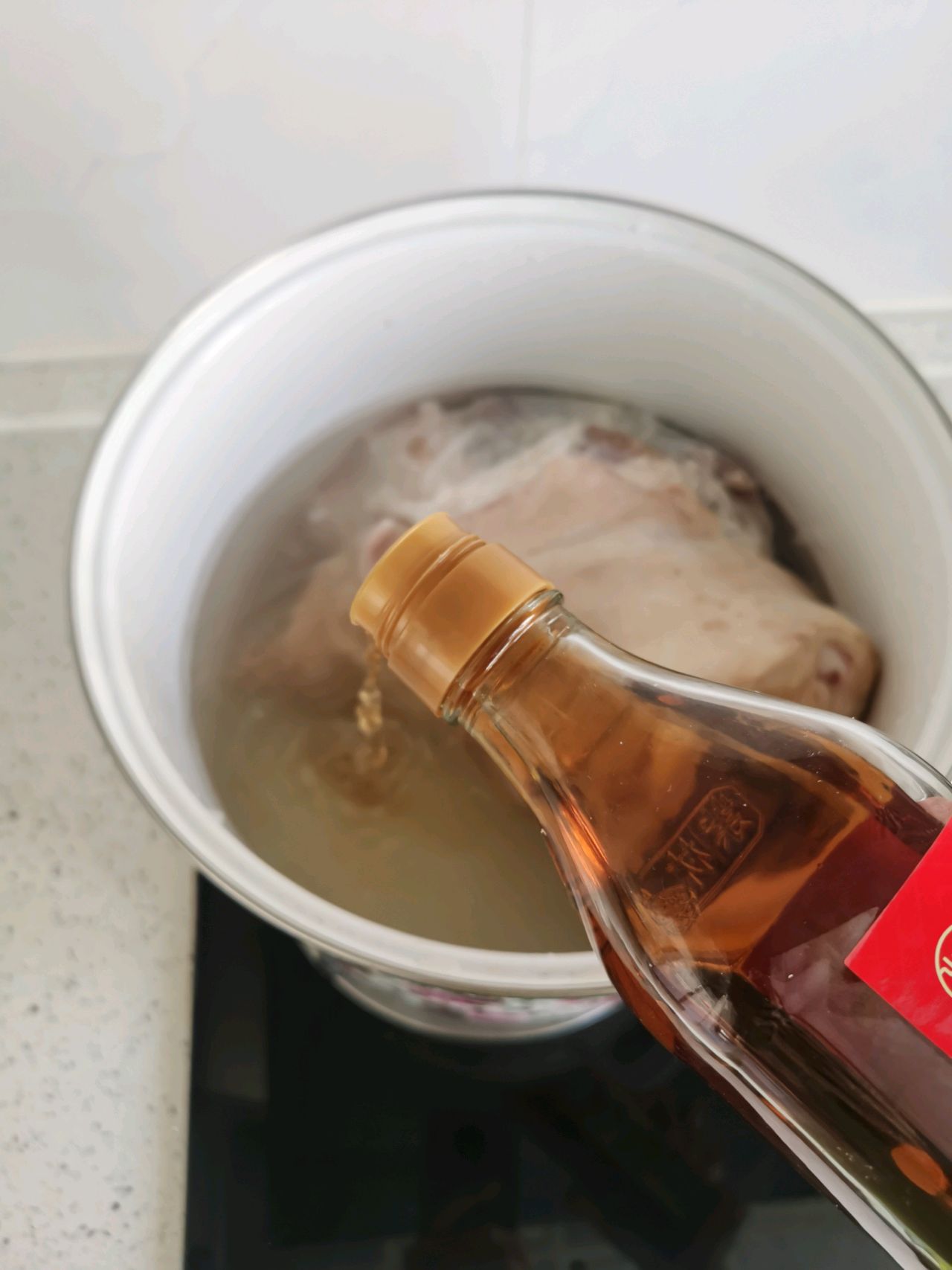 飘香肘子