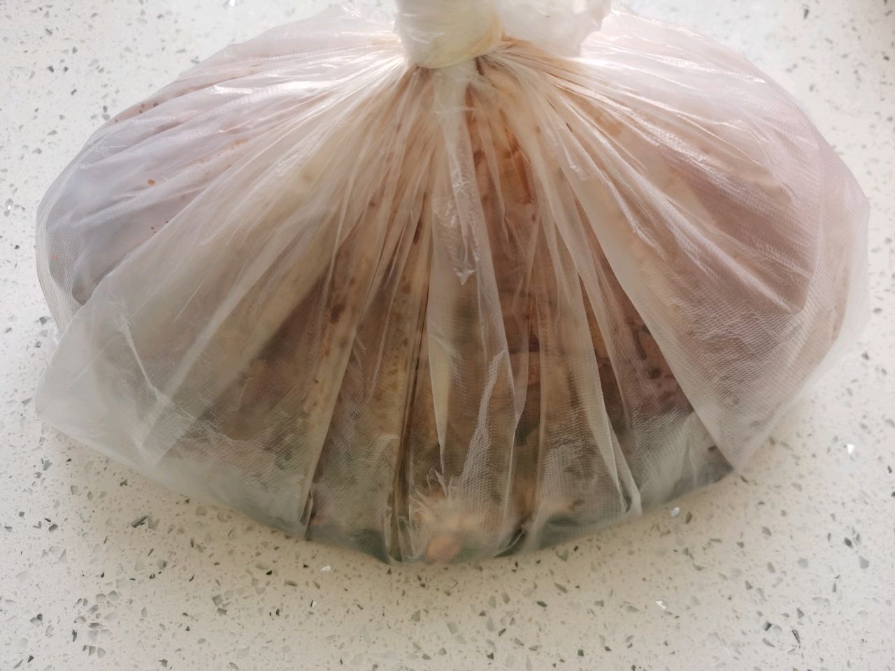 飘香肘子