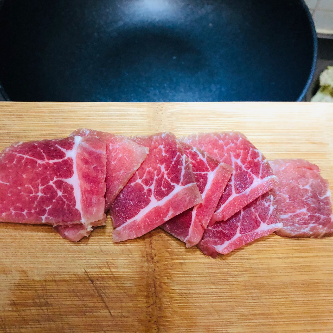 平菇炒肉片