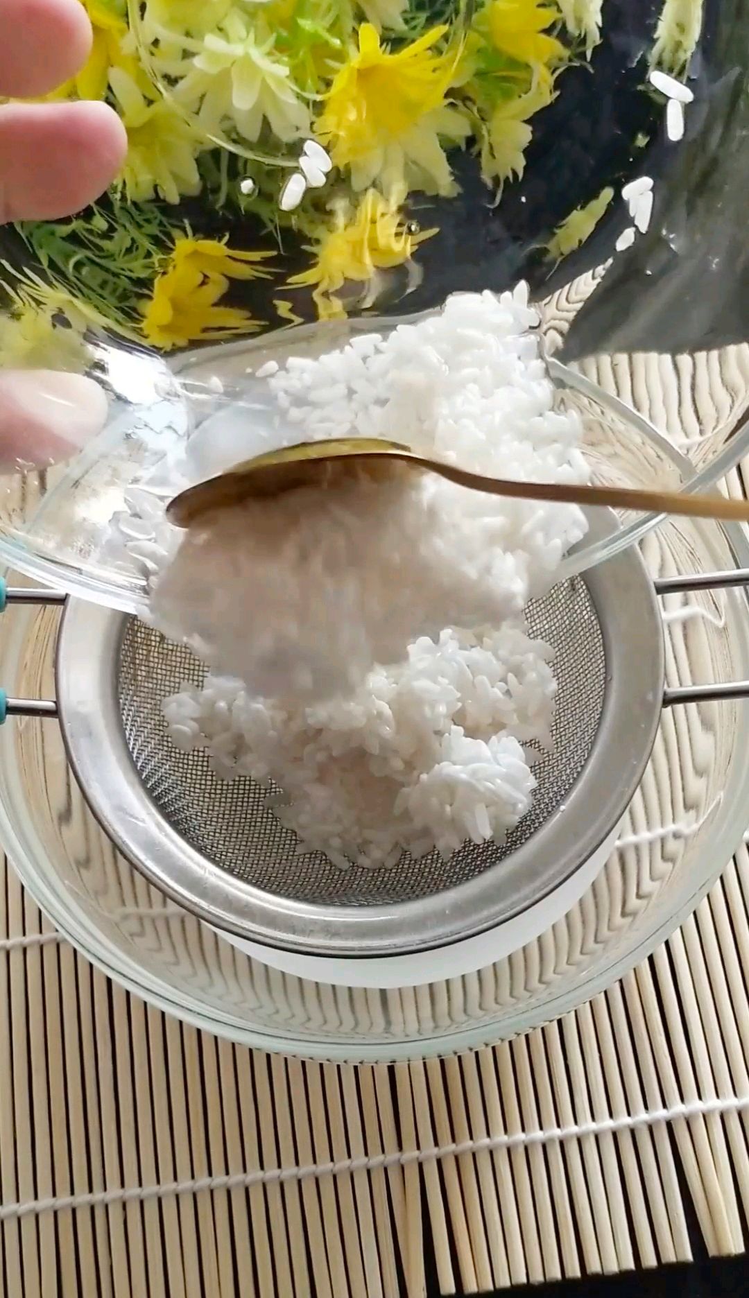苹果焦米粥 8+宝宝辅食