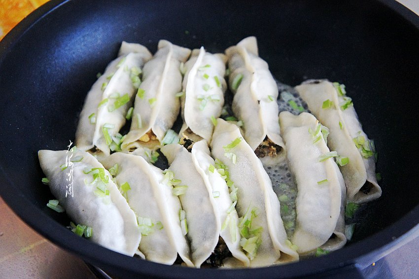 婆婆丁馅锅烙