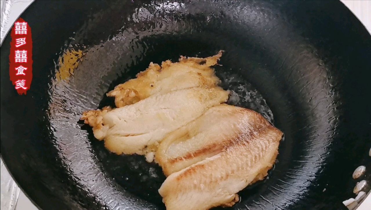 蒲烧汁鲷鱼包饭