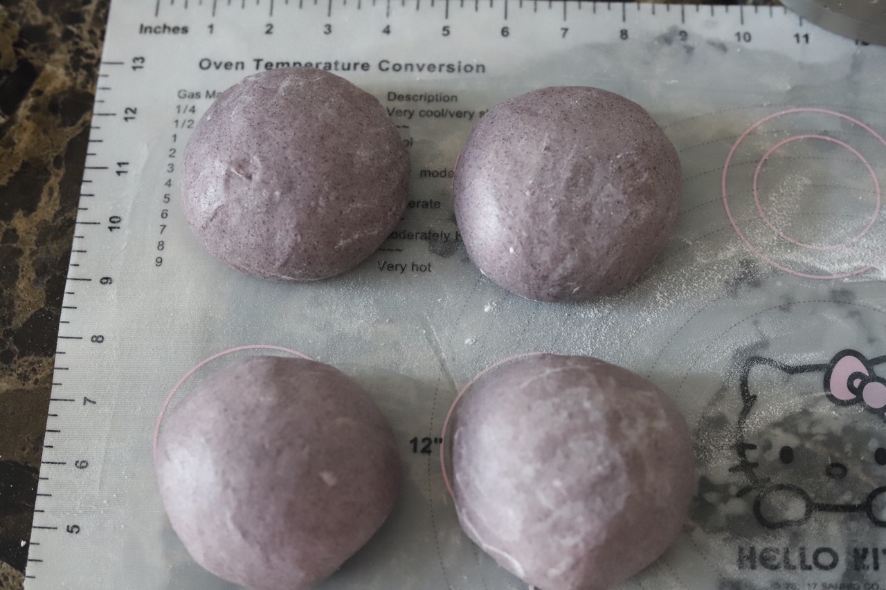 朴实无华的黑米吐司
