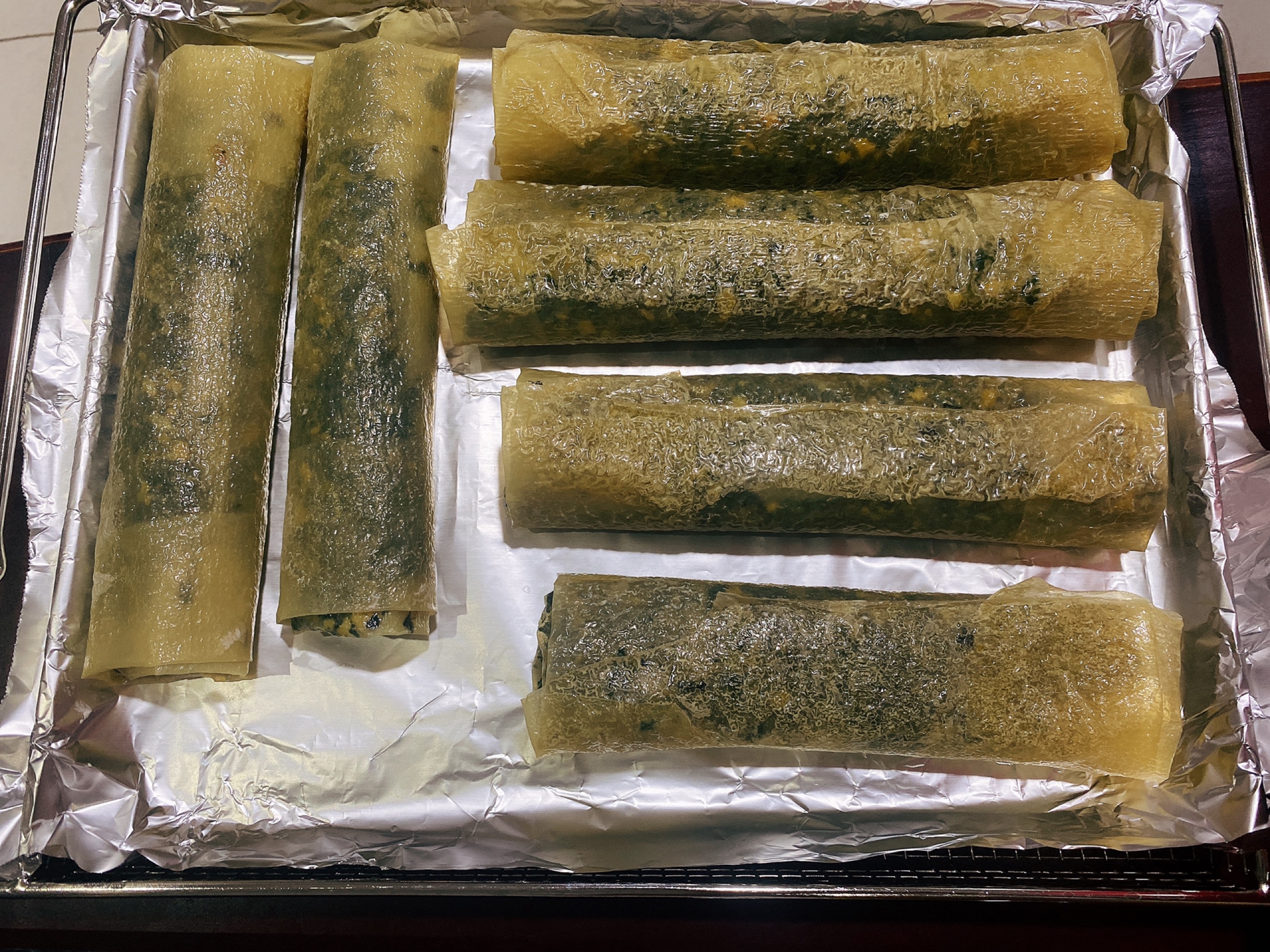 荠菜鸡蛋海米卷卷
