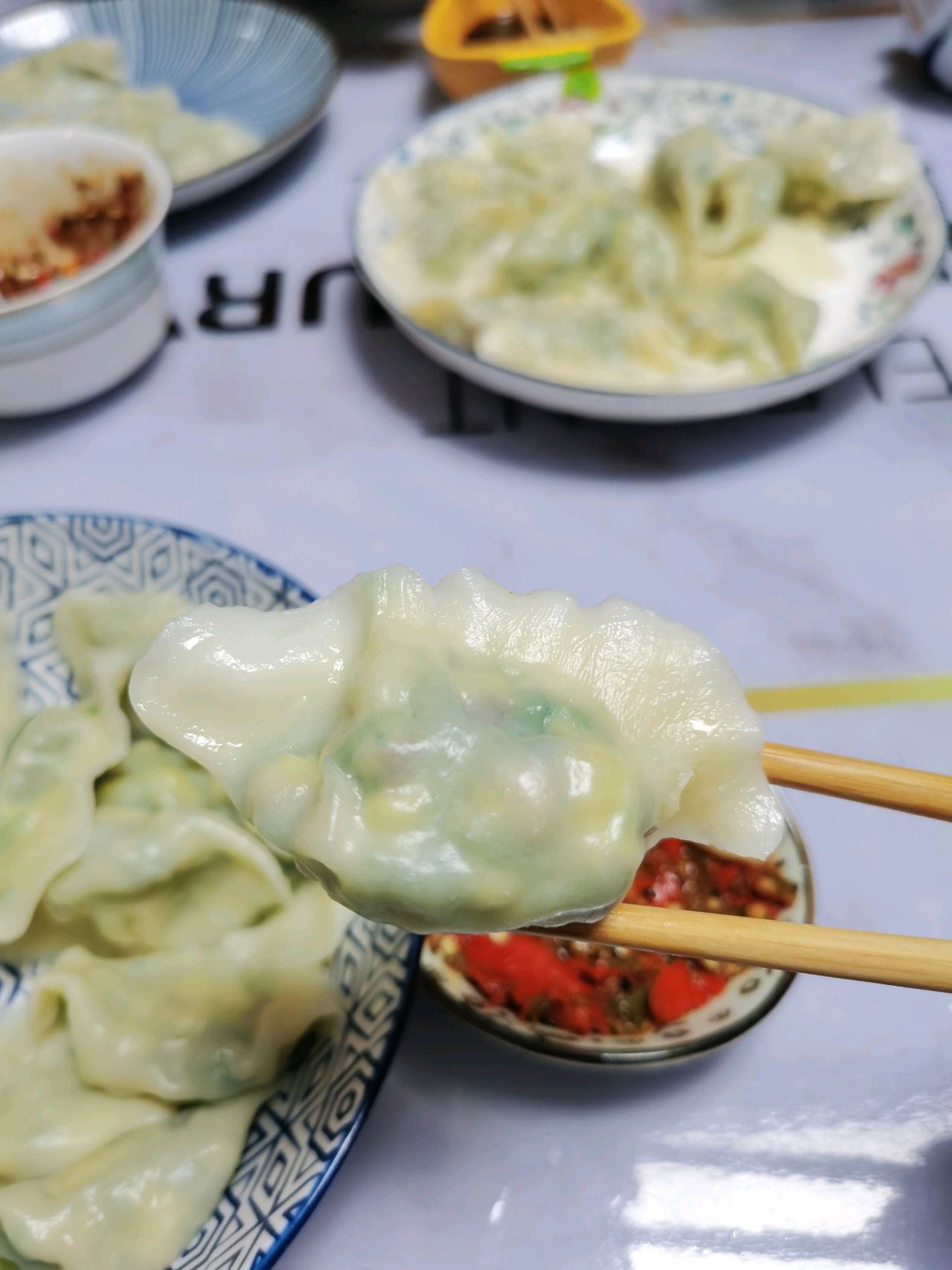 荠菜鸡蛋饺子