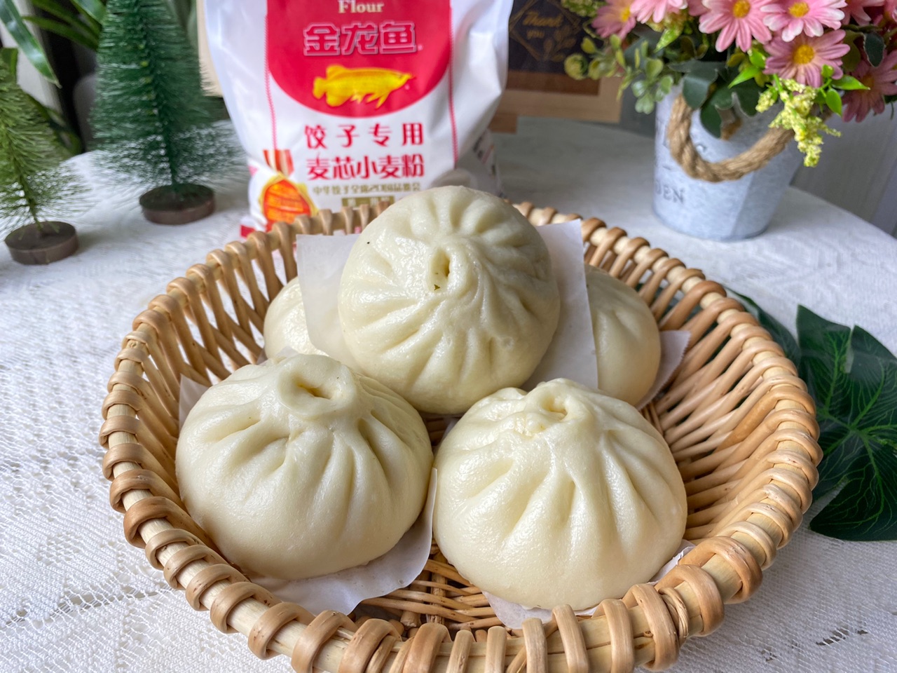 荠菜肉包子