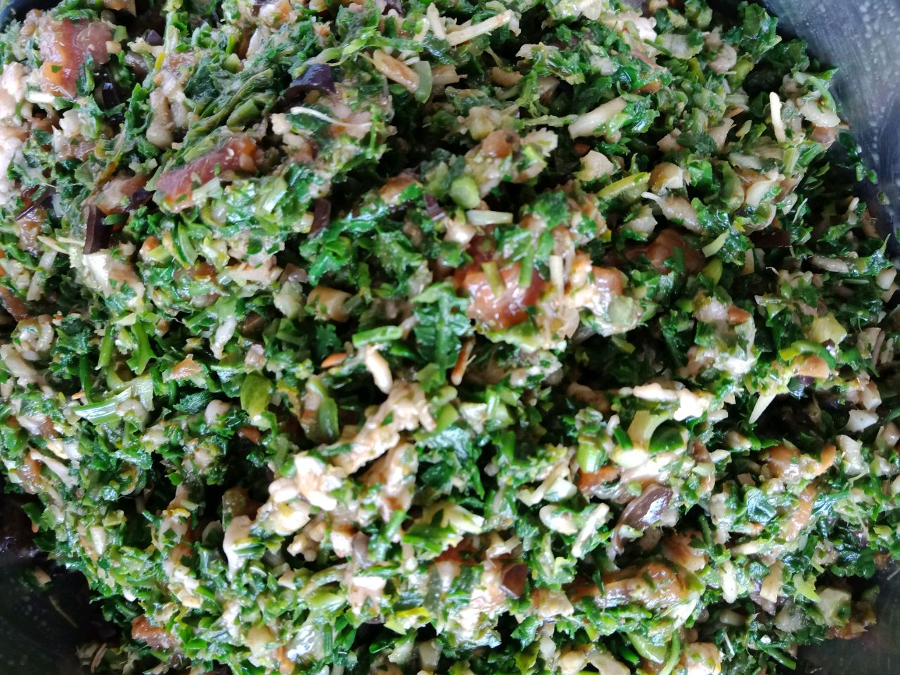 荠菜肉大包子