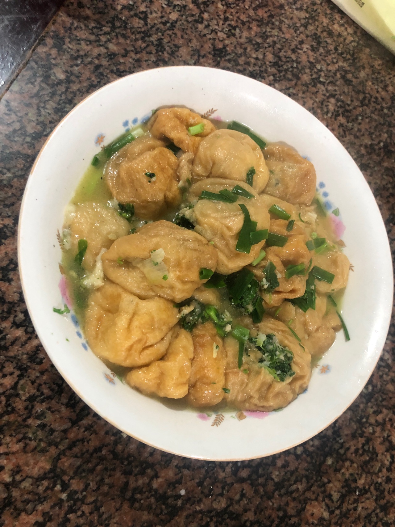 荠菜肉塞油面筋