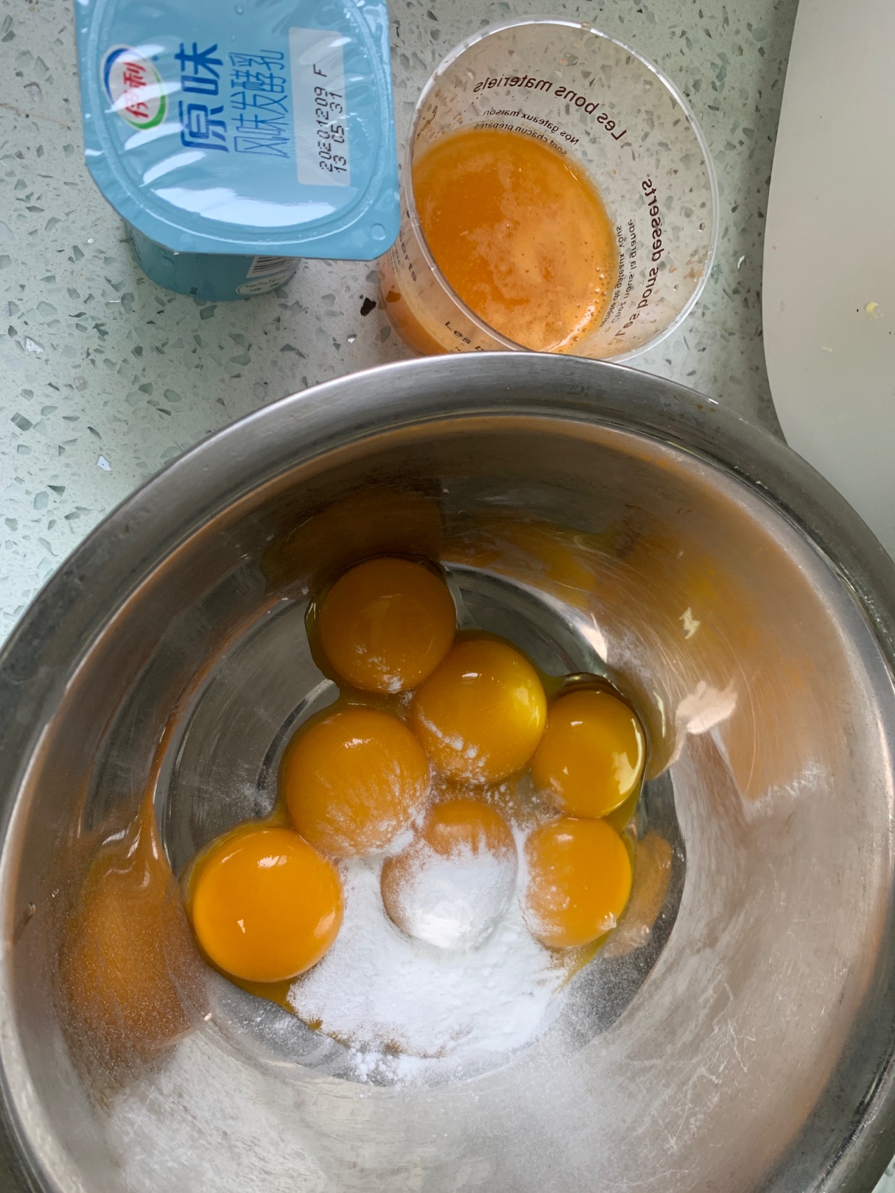 戚风奶油蛋糕