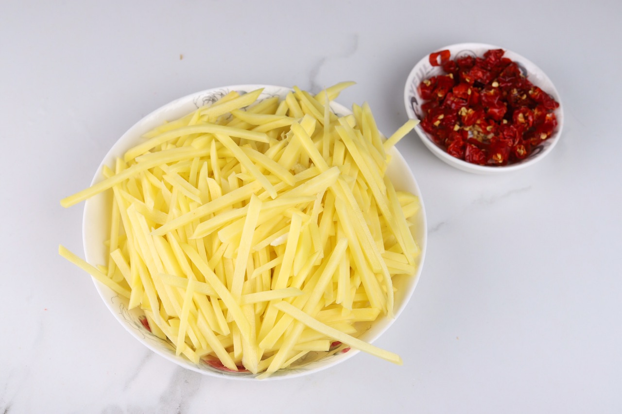 炝炒土豆丝，下饭第一名