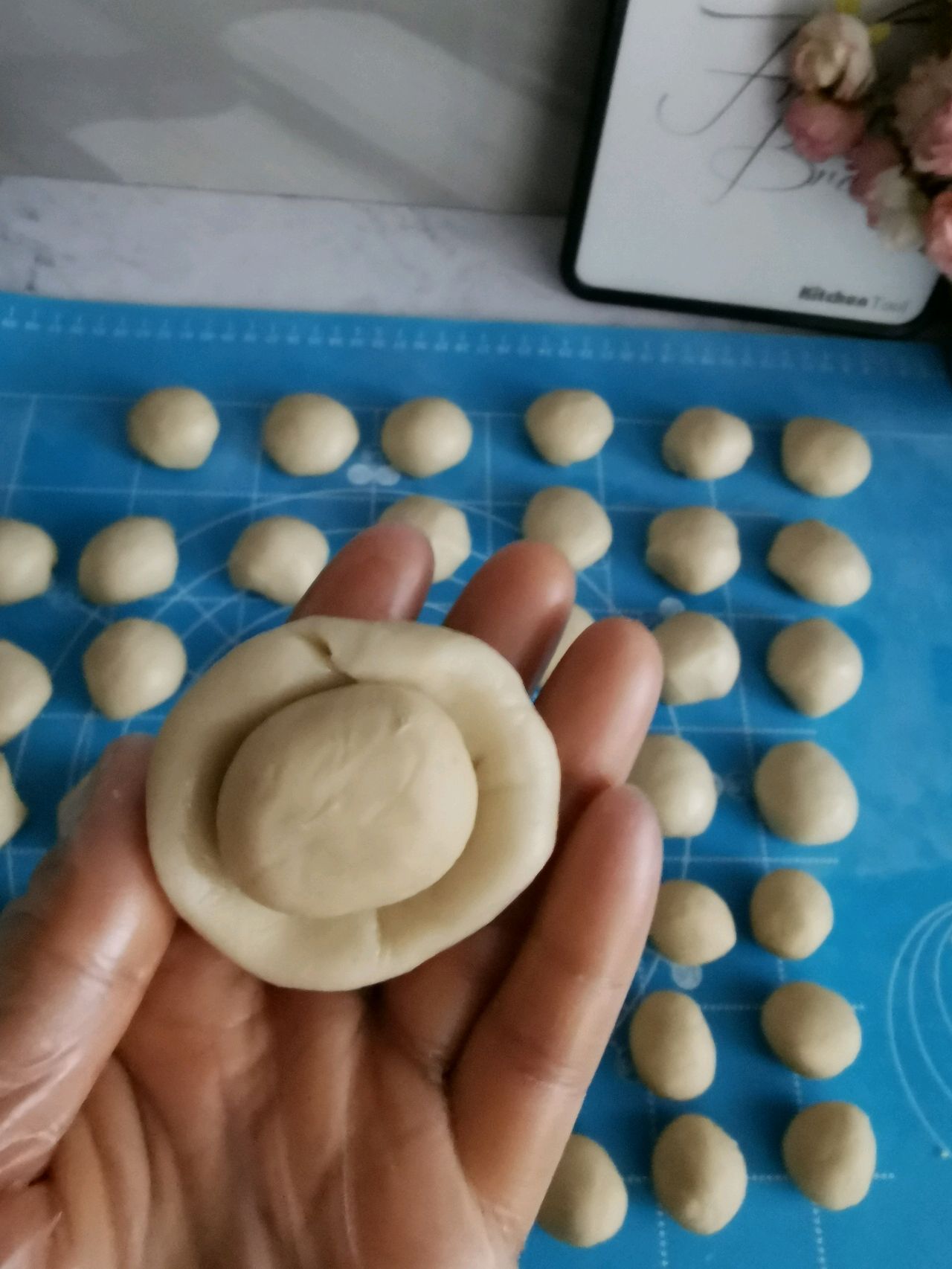 敲级好吃的蛋黄酥