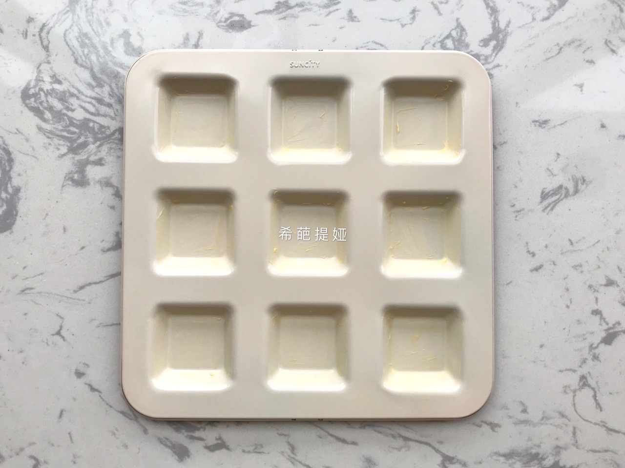 巧克力豆糯米蛋糕