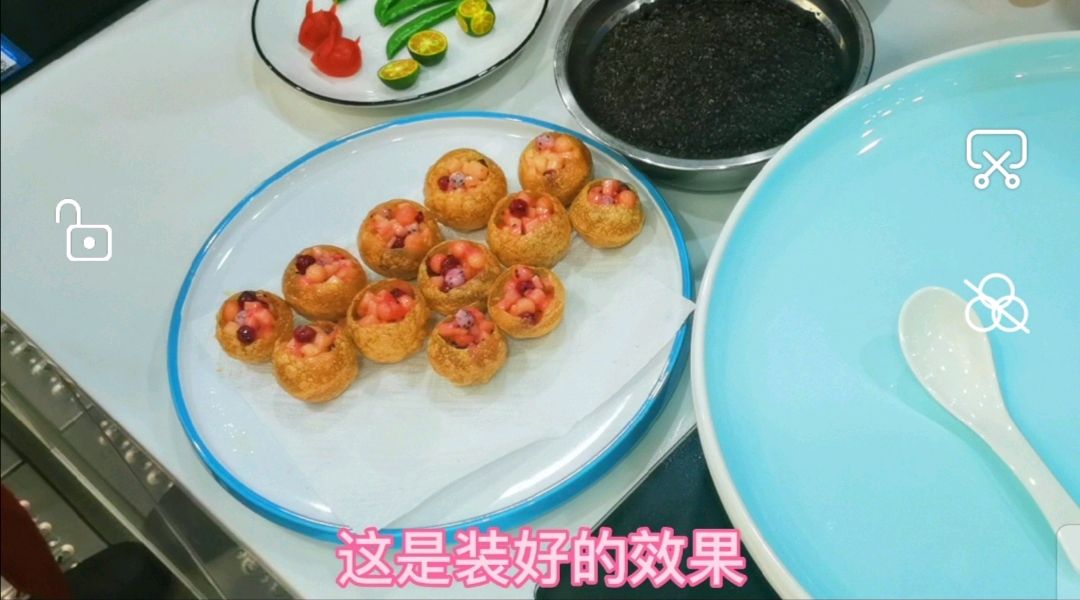 巧克力泥土鱼子酱沙律水果球