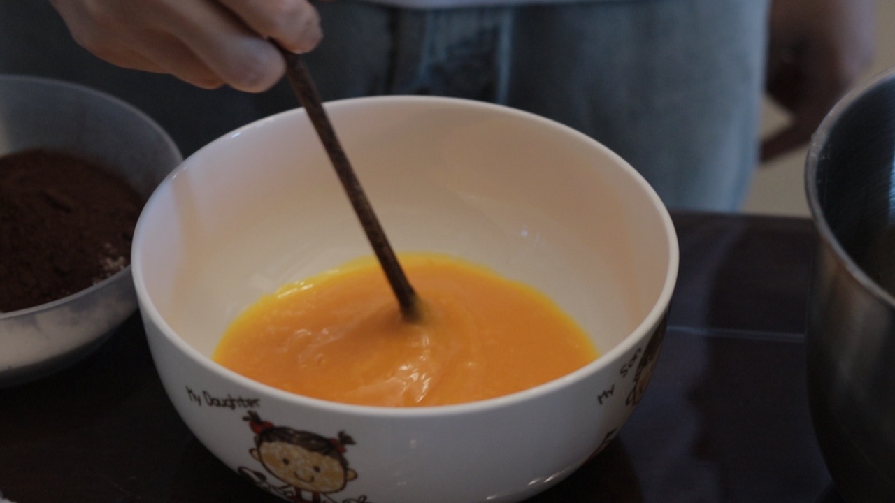 巧克力戚风蛋糕
