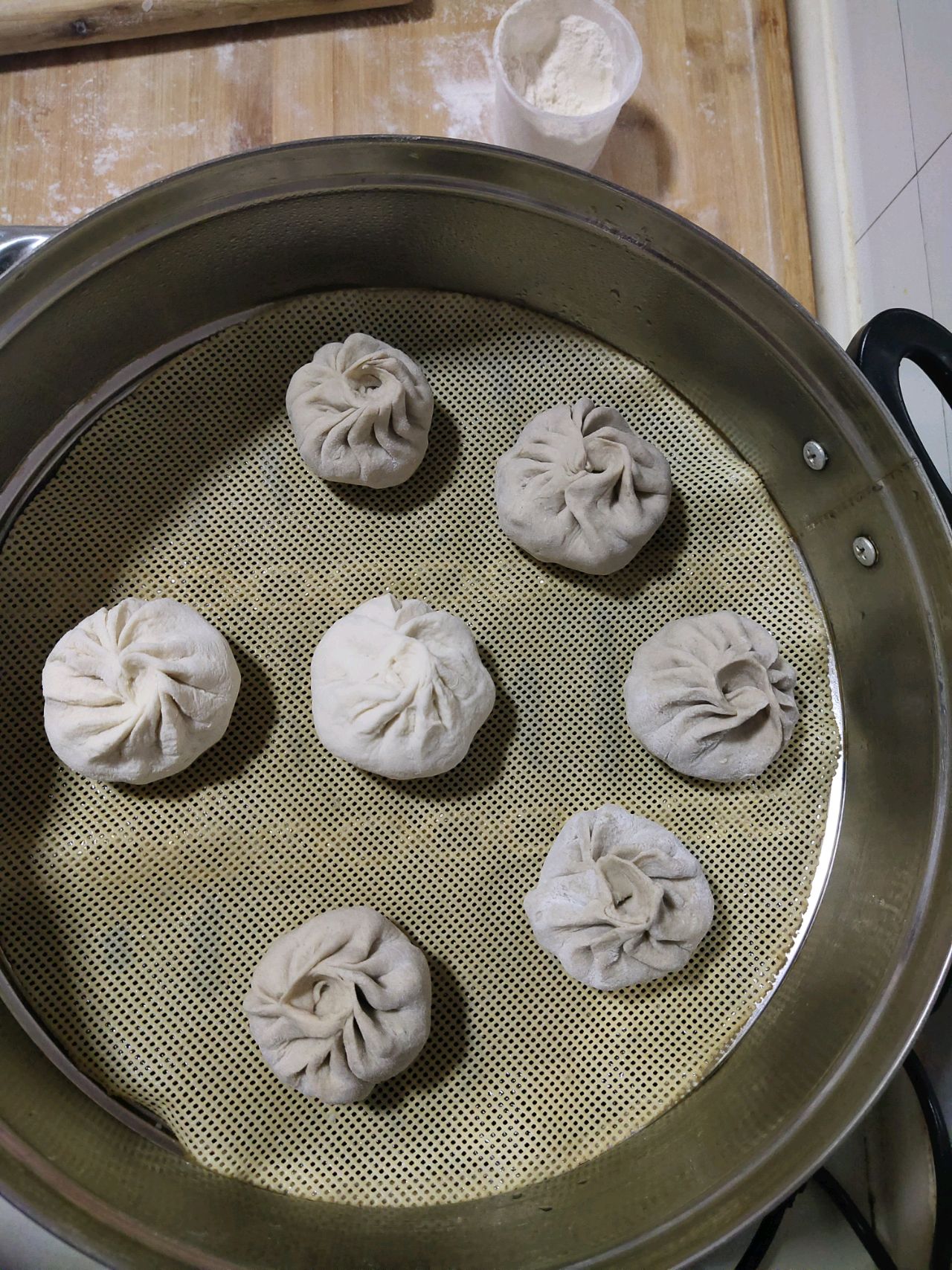 荞麦面白面包子