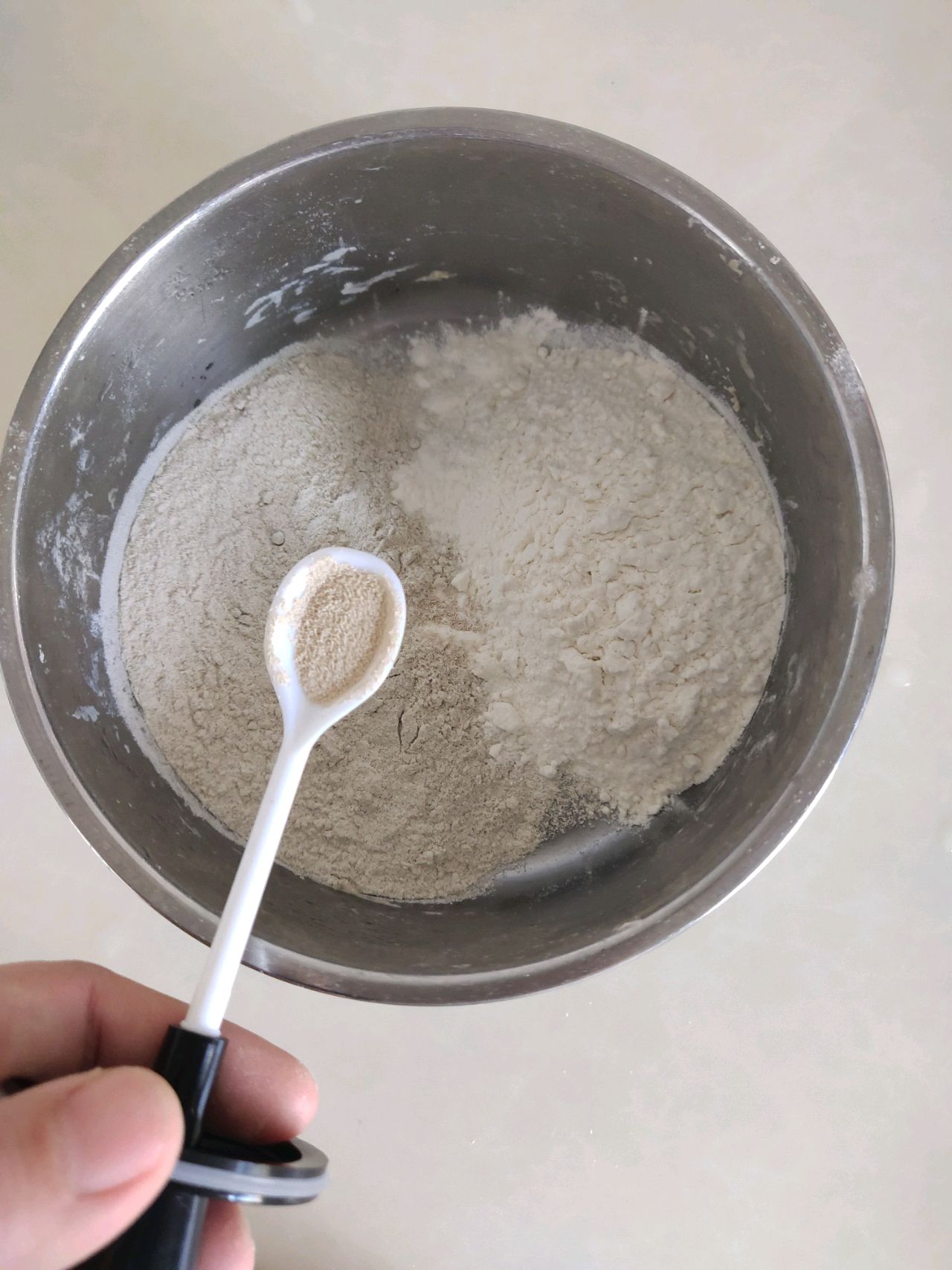 荞麦面白面包子