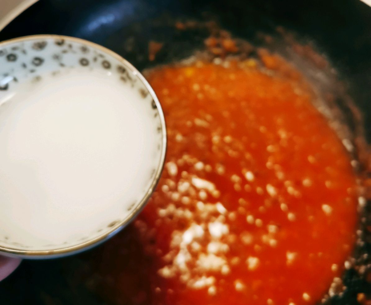 茄汁山药鸡肉丸子