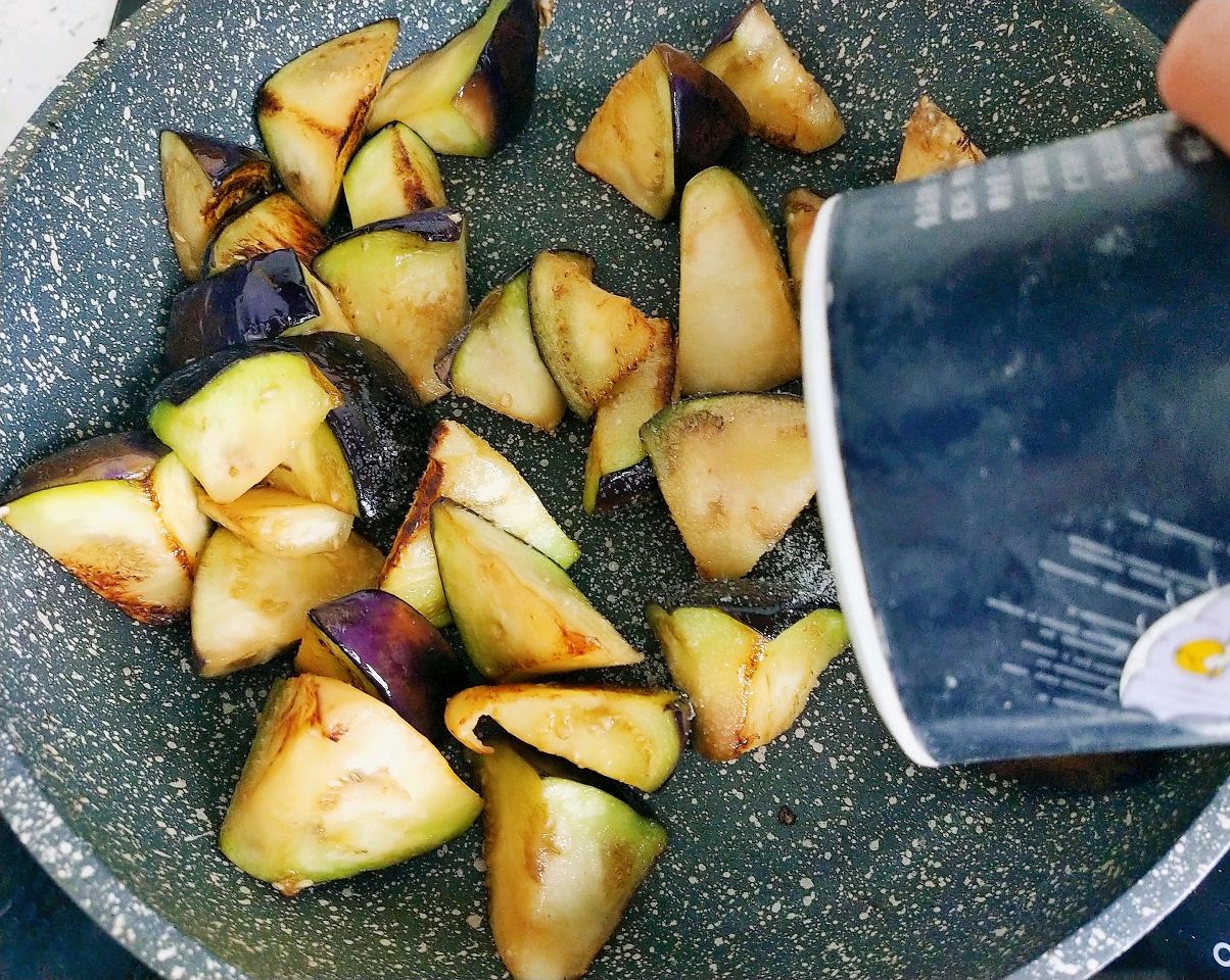 茄子焖饭