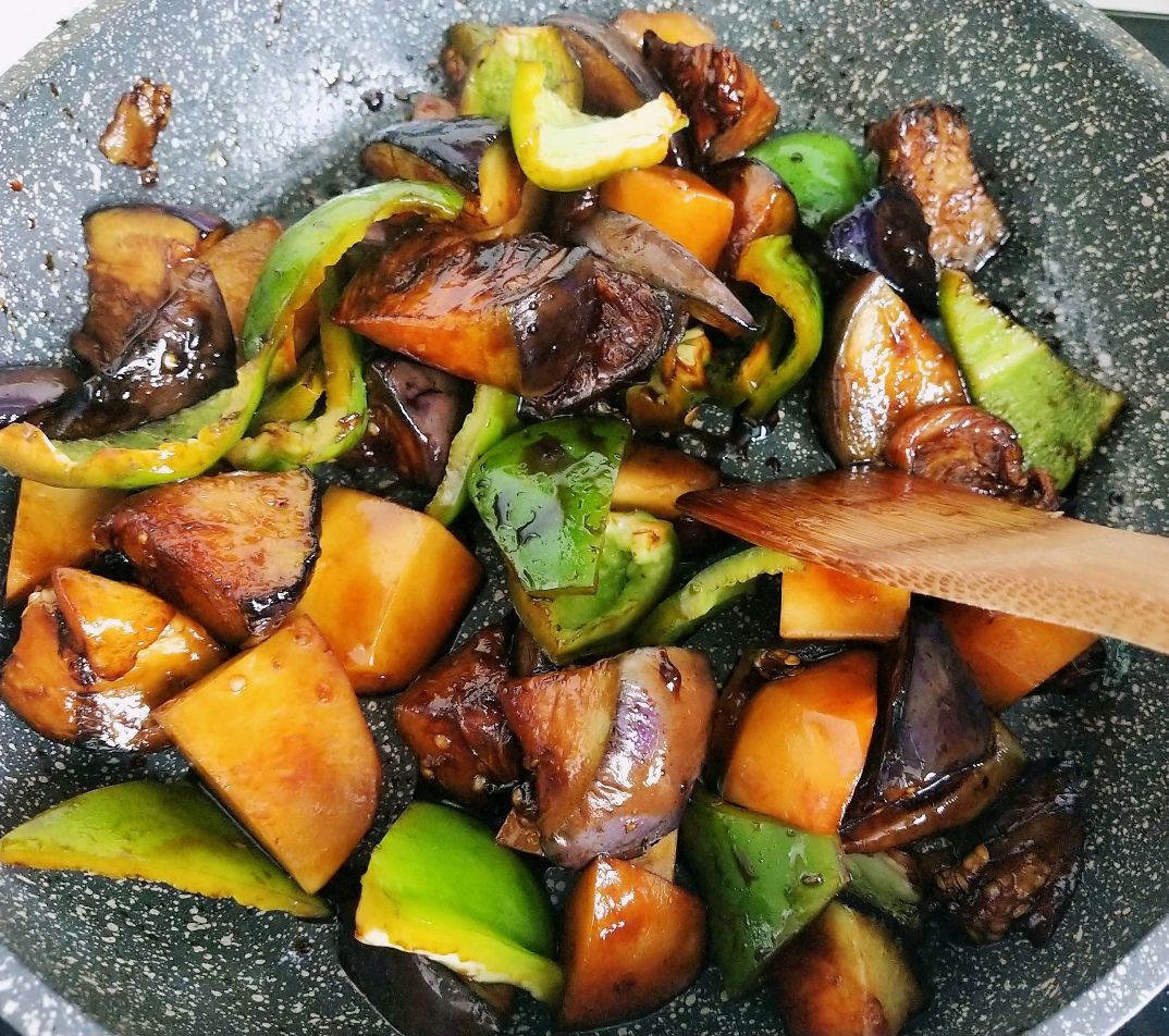 茄子焖饭