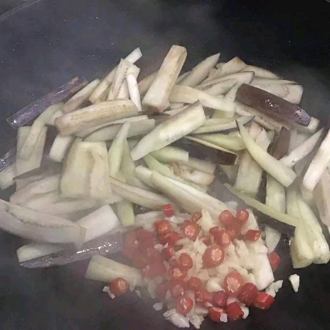 茄子肉沫