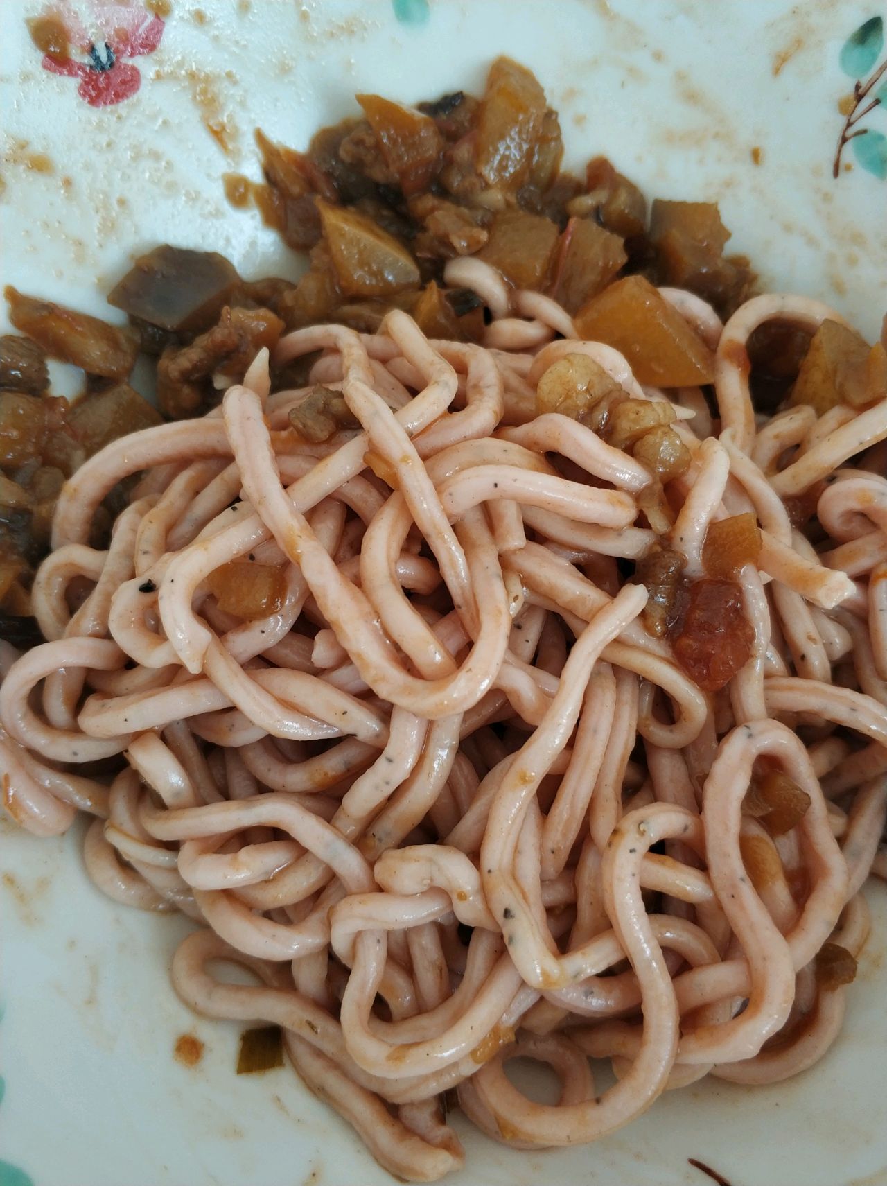 茄子羊肉梨子盖浇面
