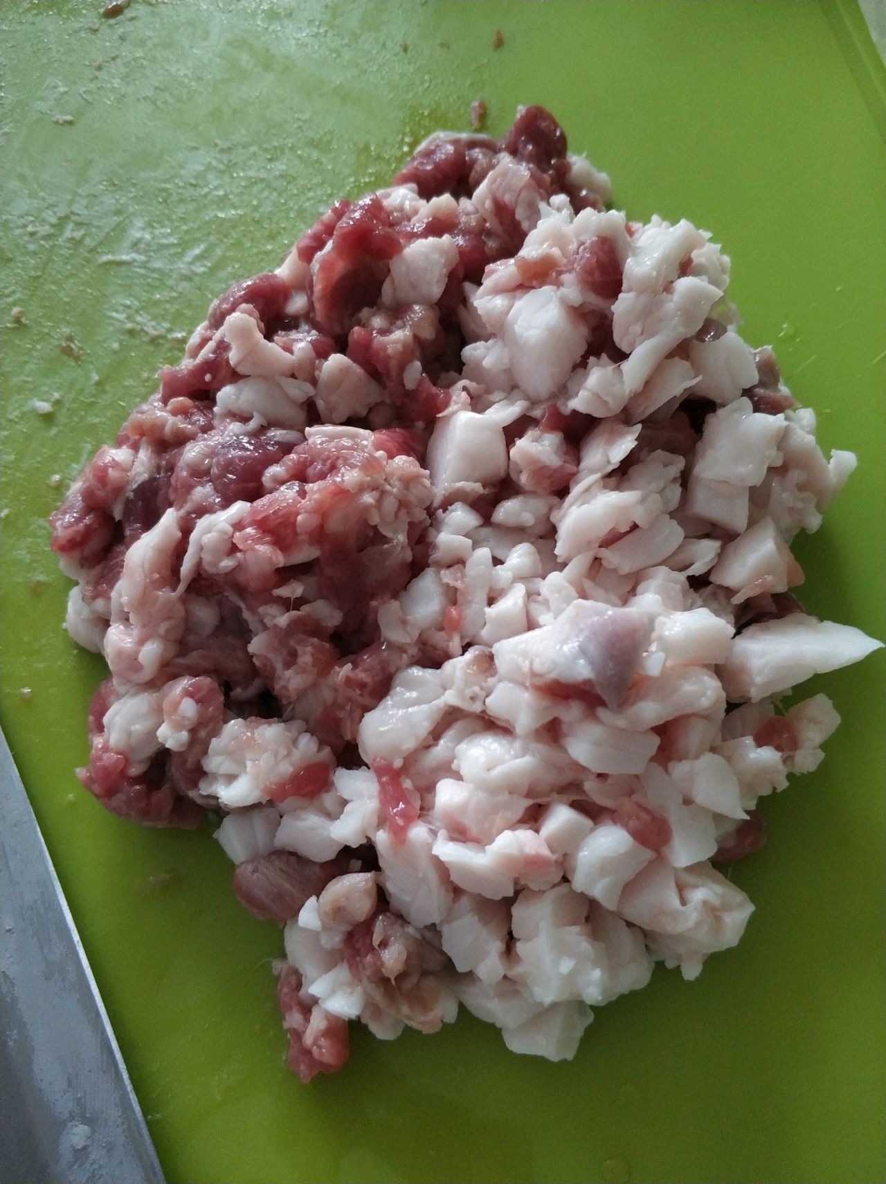 茄子羊肉梨子盖浇面