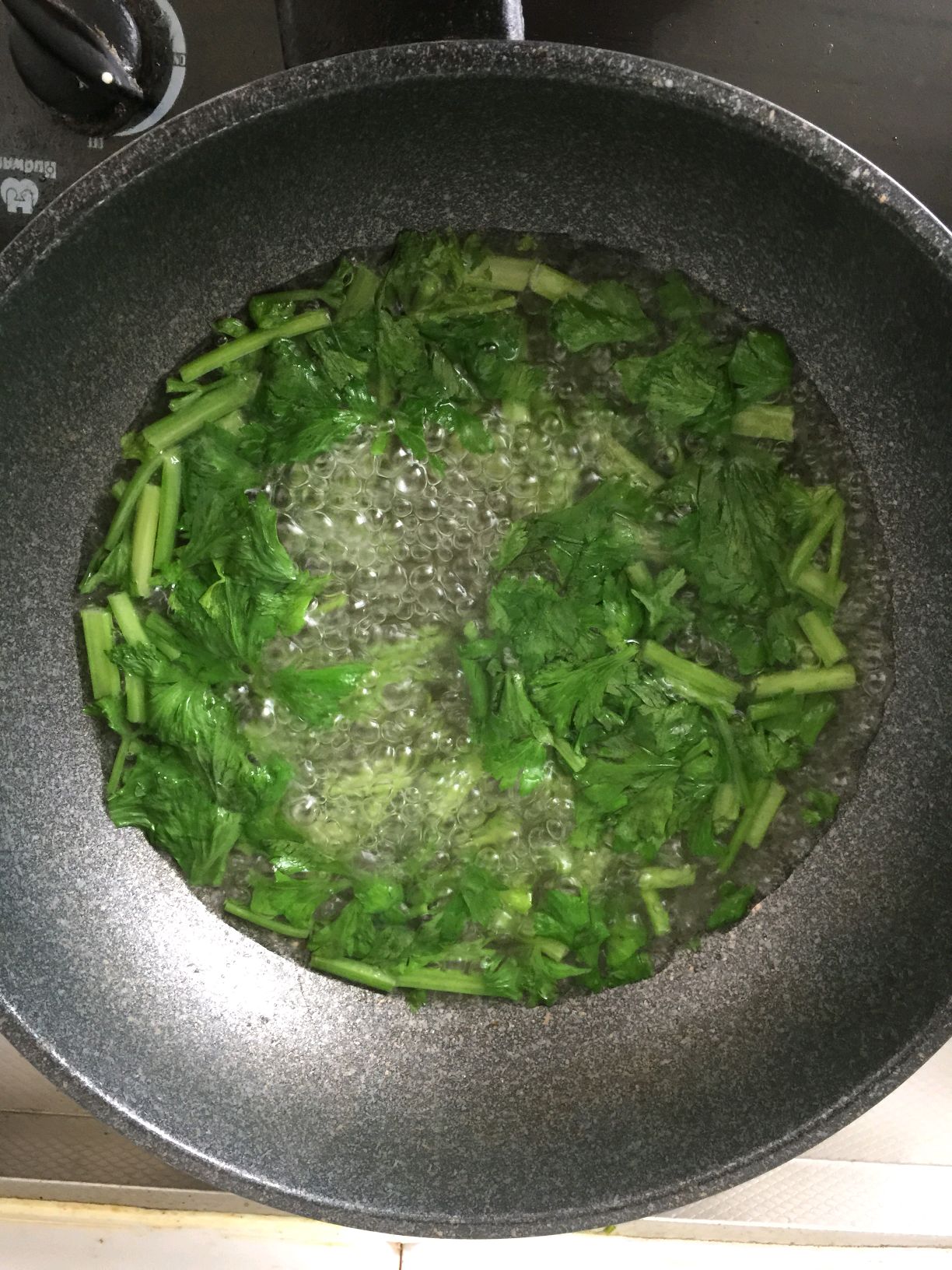 芹菜炒胡萝卜