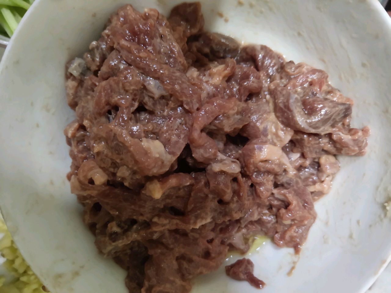 芹菜炒牛肉