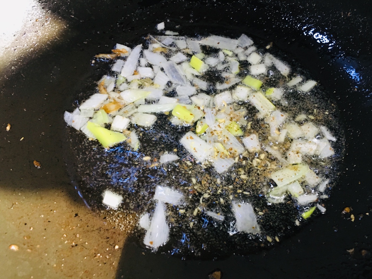 芹菜腐竹小炒