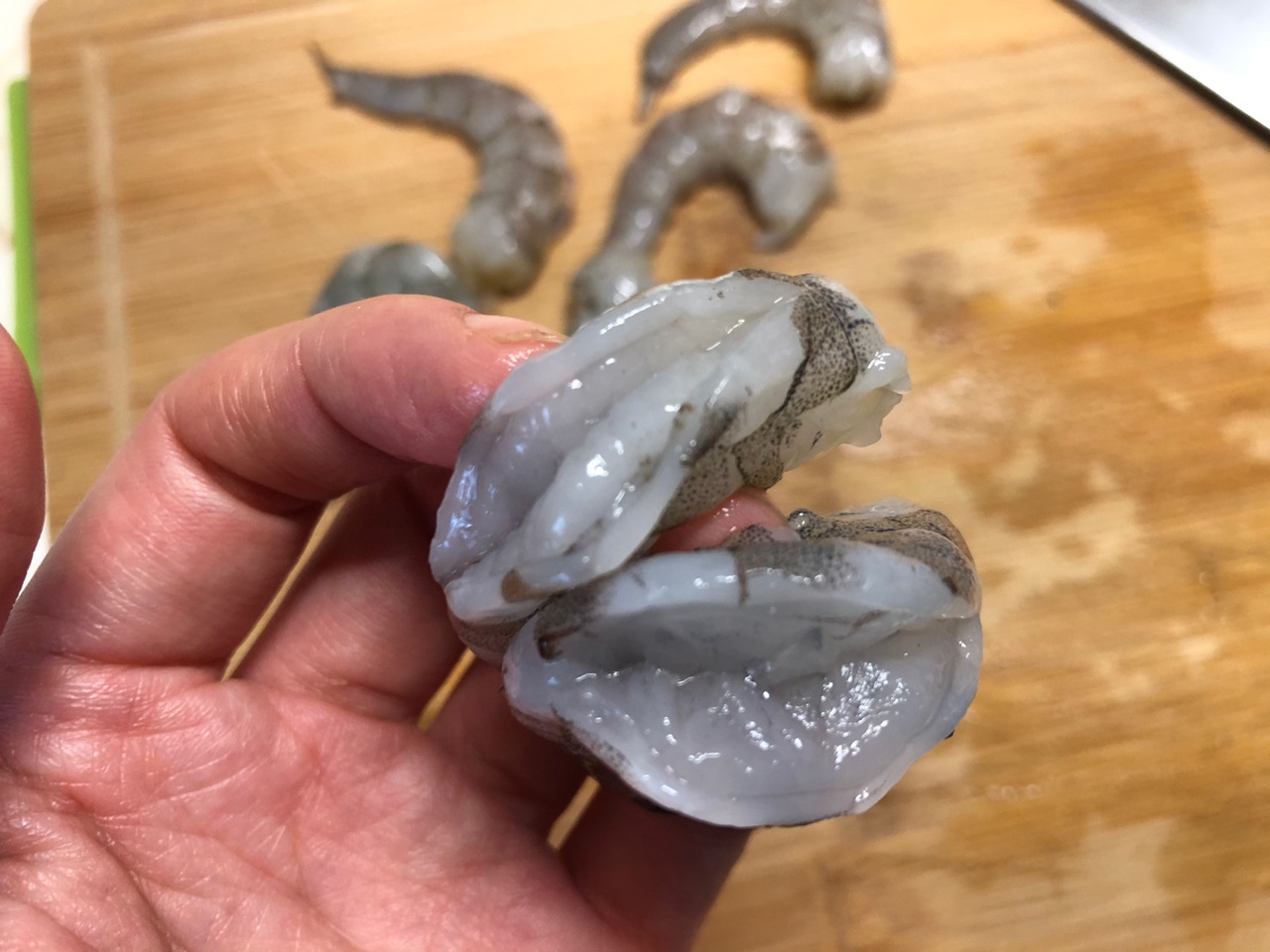 芹菜木耳炒虾仁