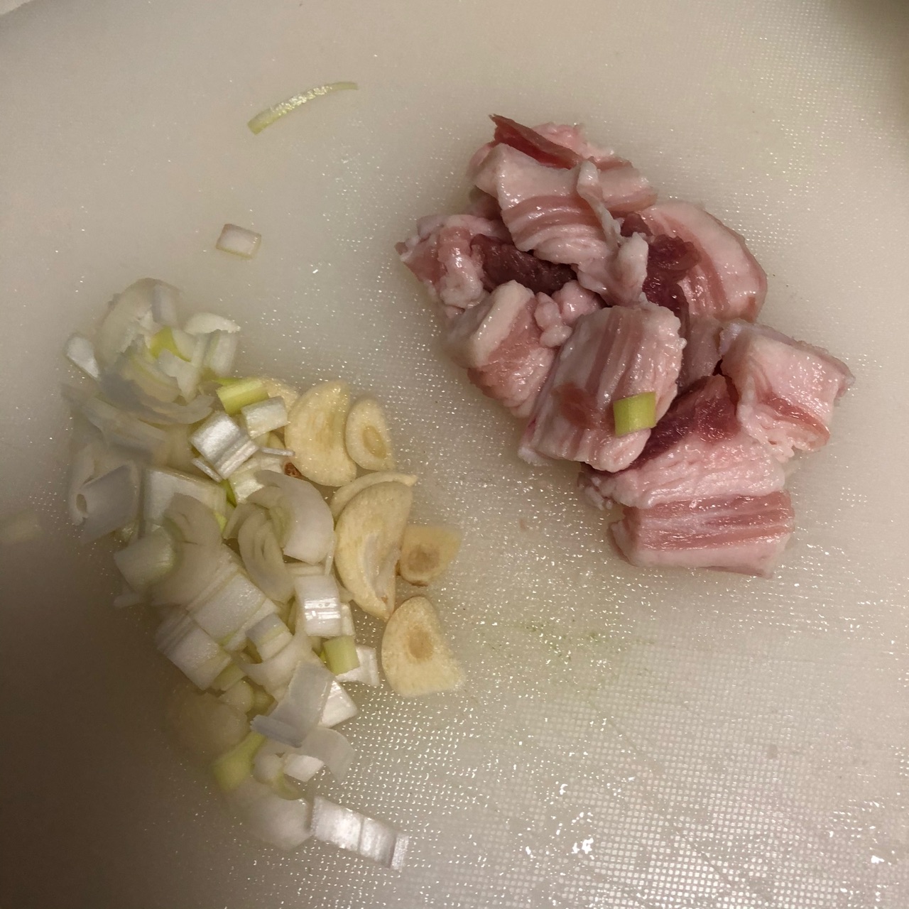 芹菜香干