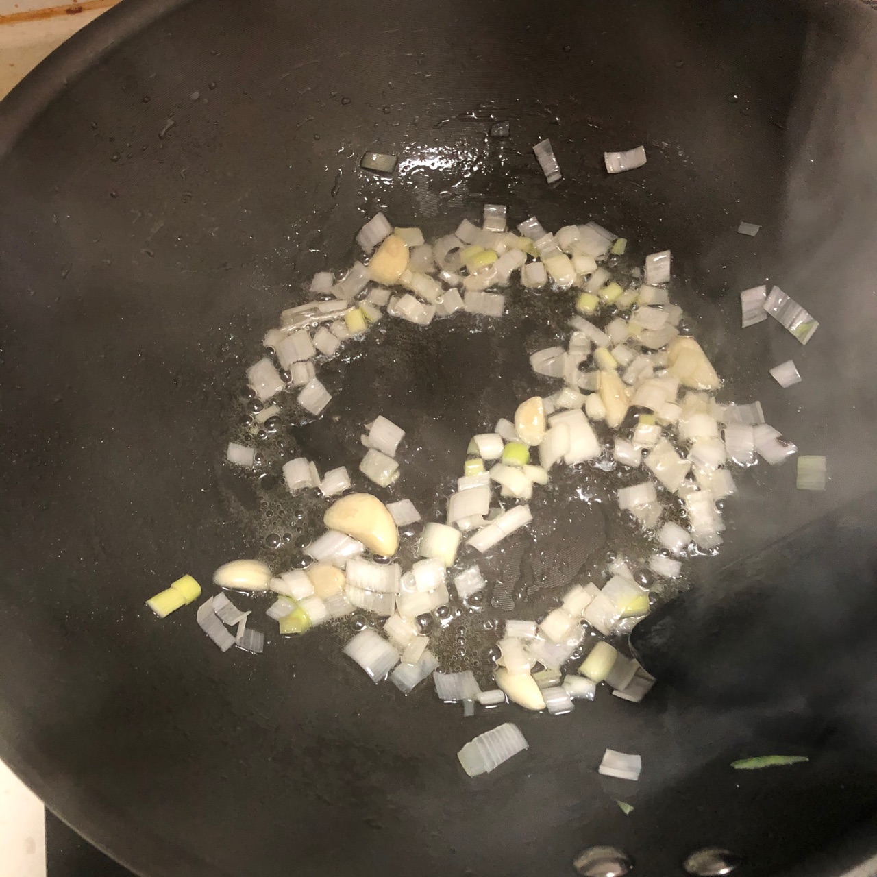 芹菜香干