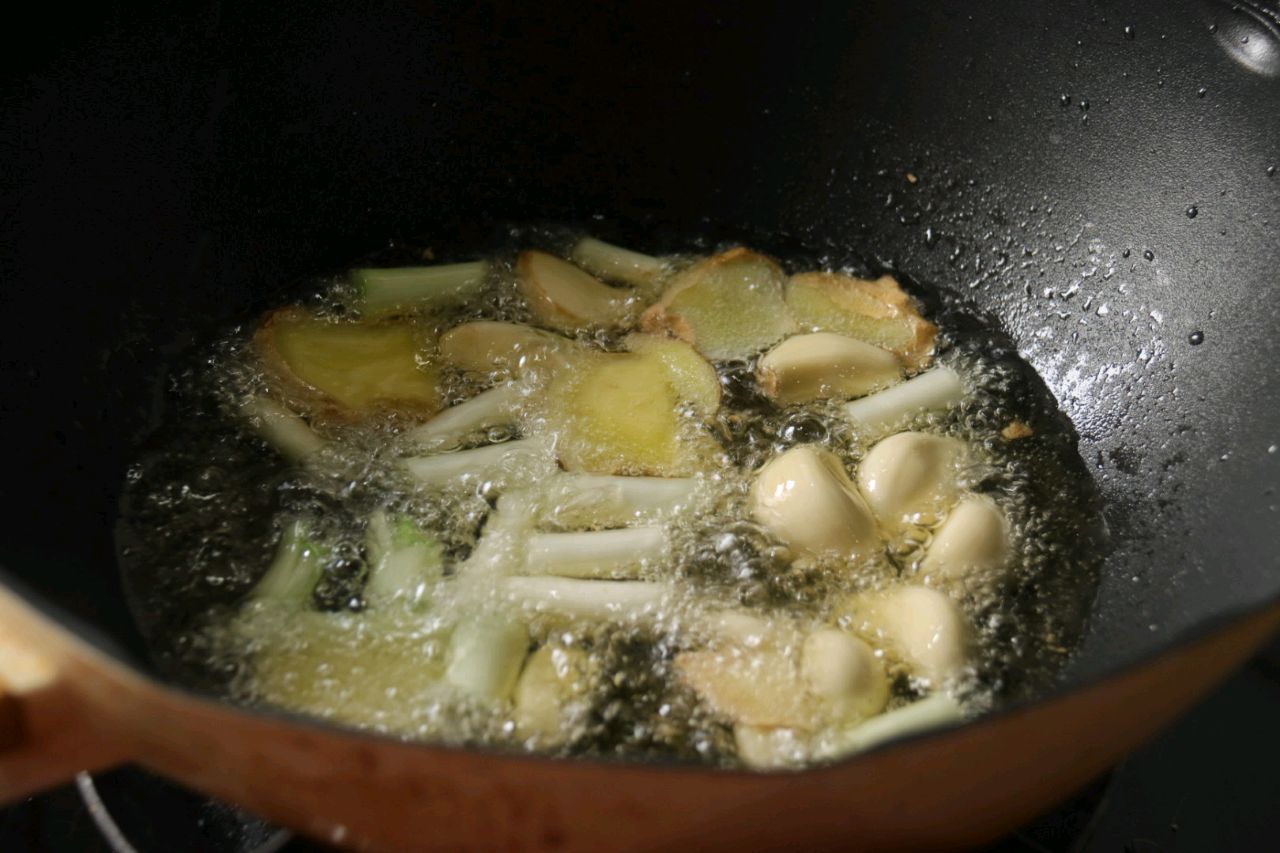 青菜红烧牛肉