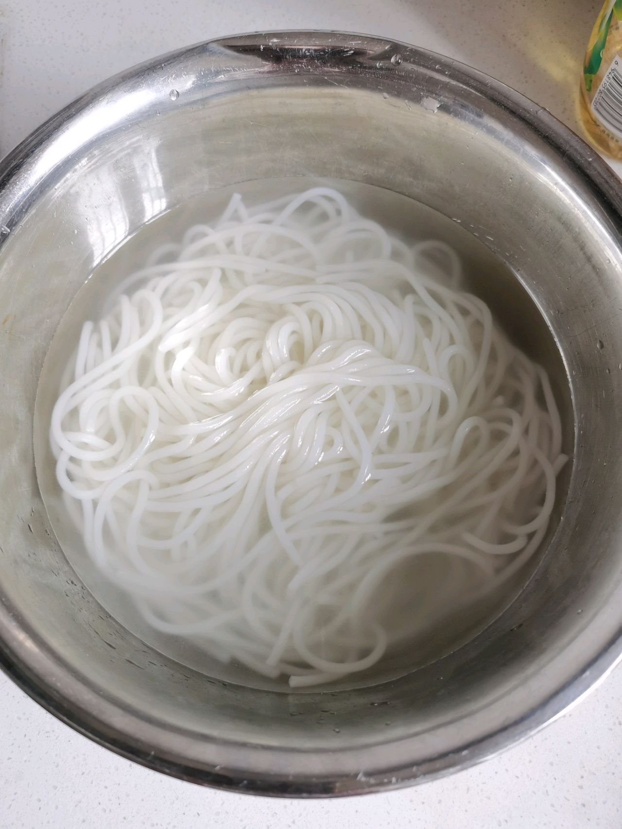 青菜鸡蛋炒米粉
