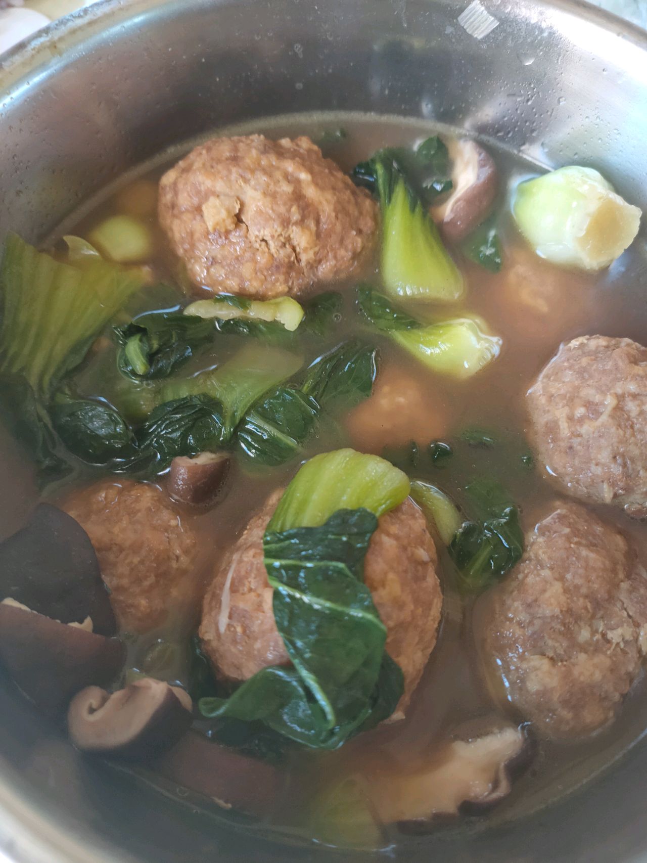青菜肉圆子
