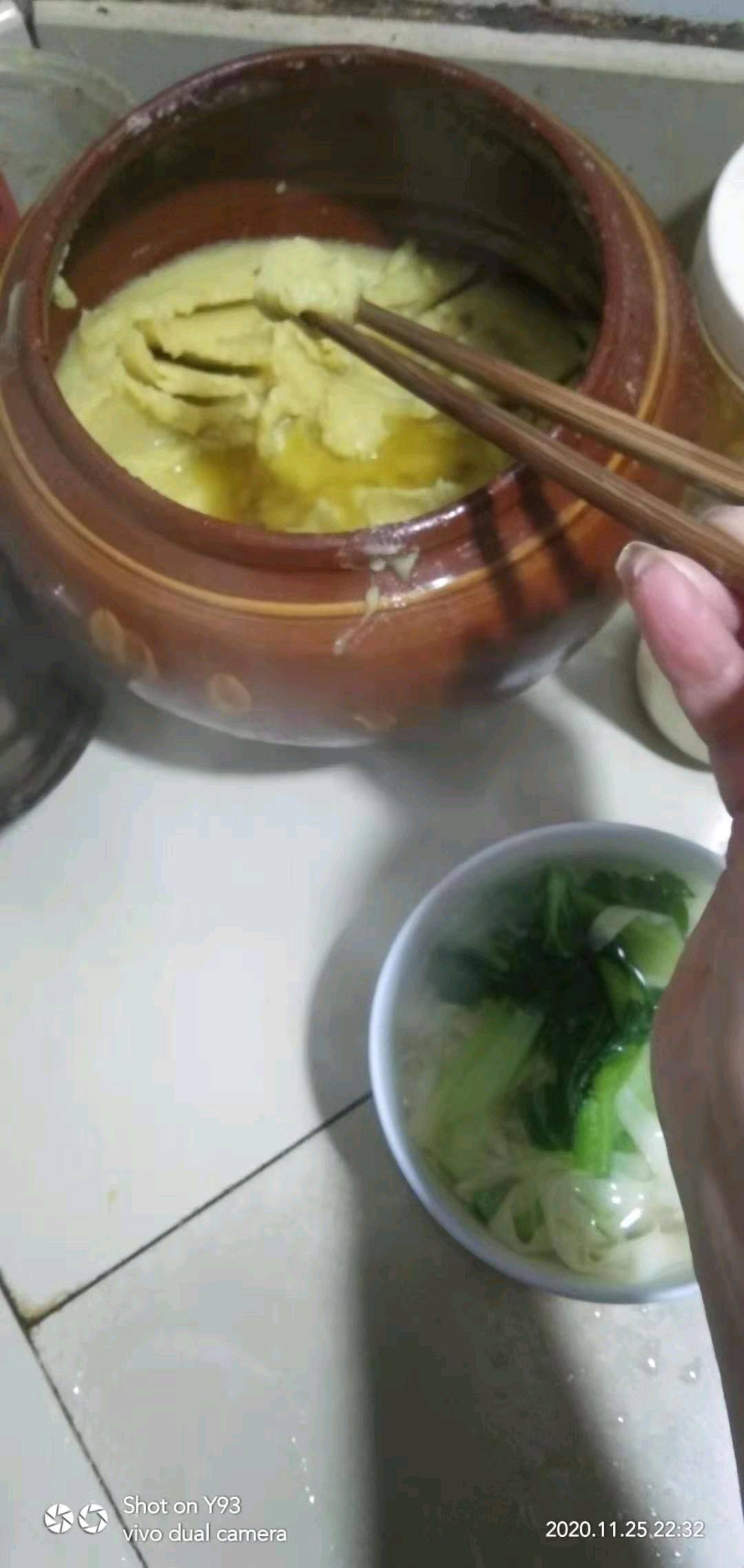 青菜酸辣面