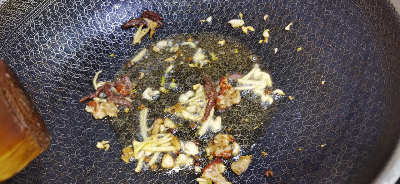 清炒儿菜