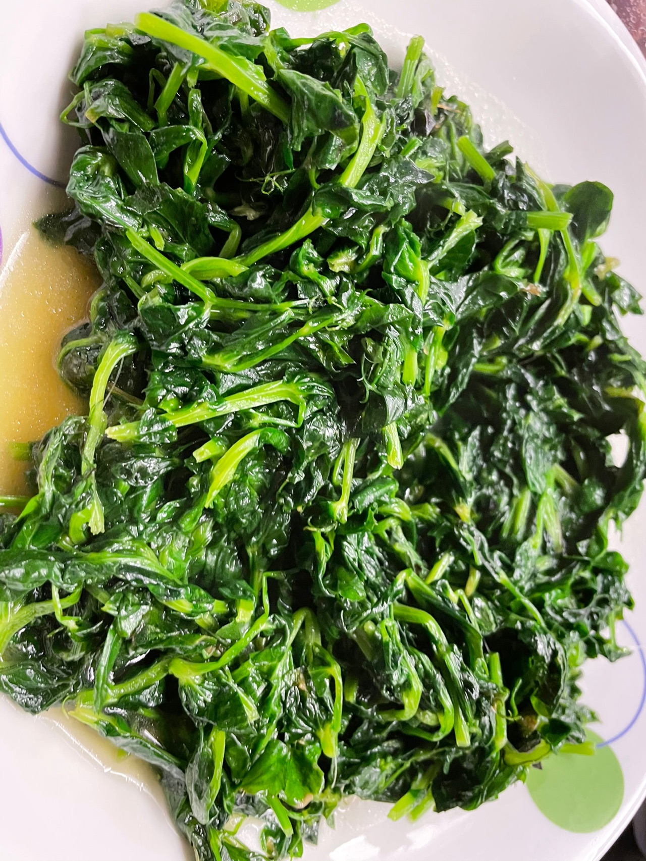 清炒豌豆苗