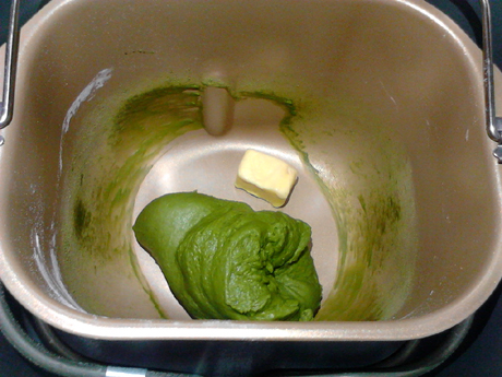 青翠茼蒿面包