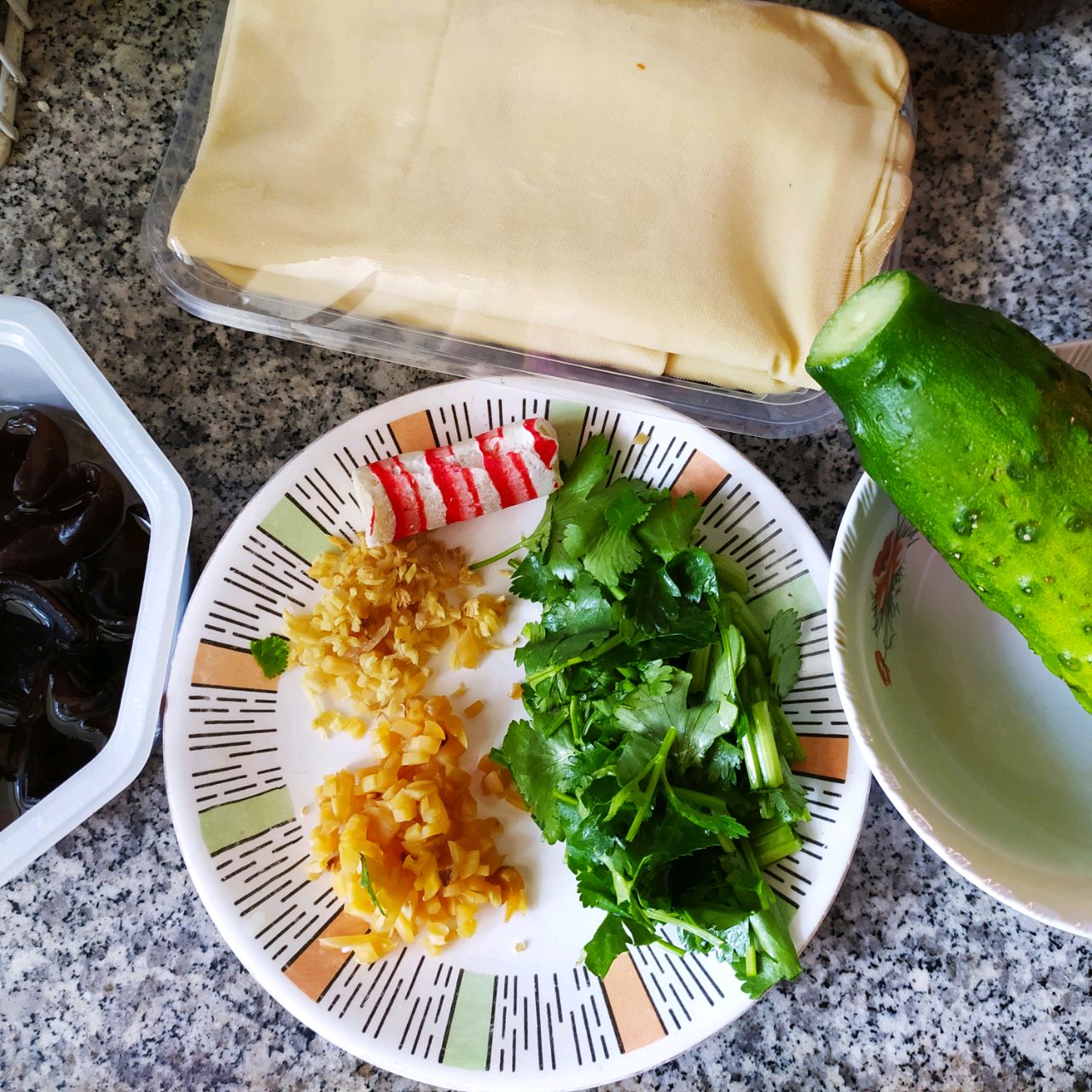 清淡爽口的黄瓜拌豆皮