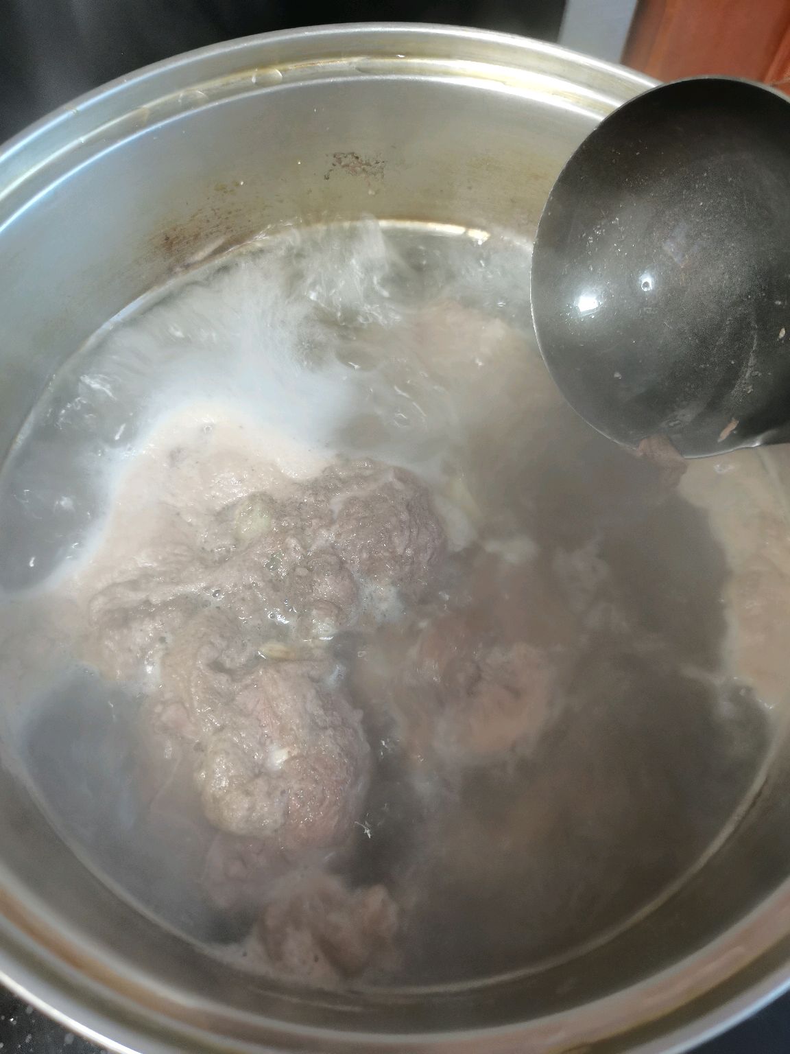清炖羊脖子