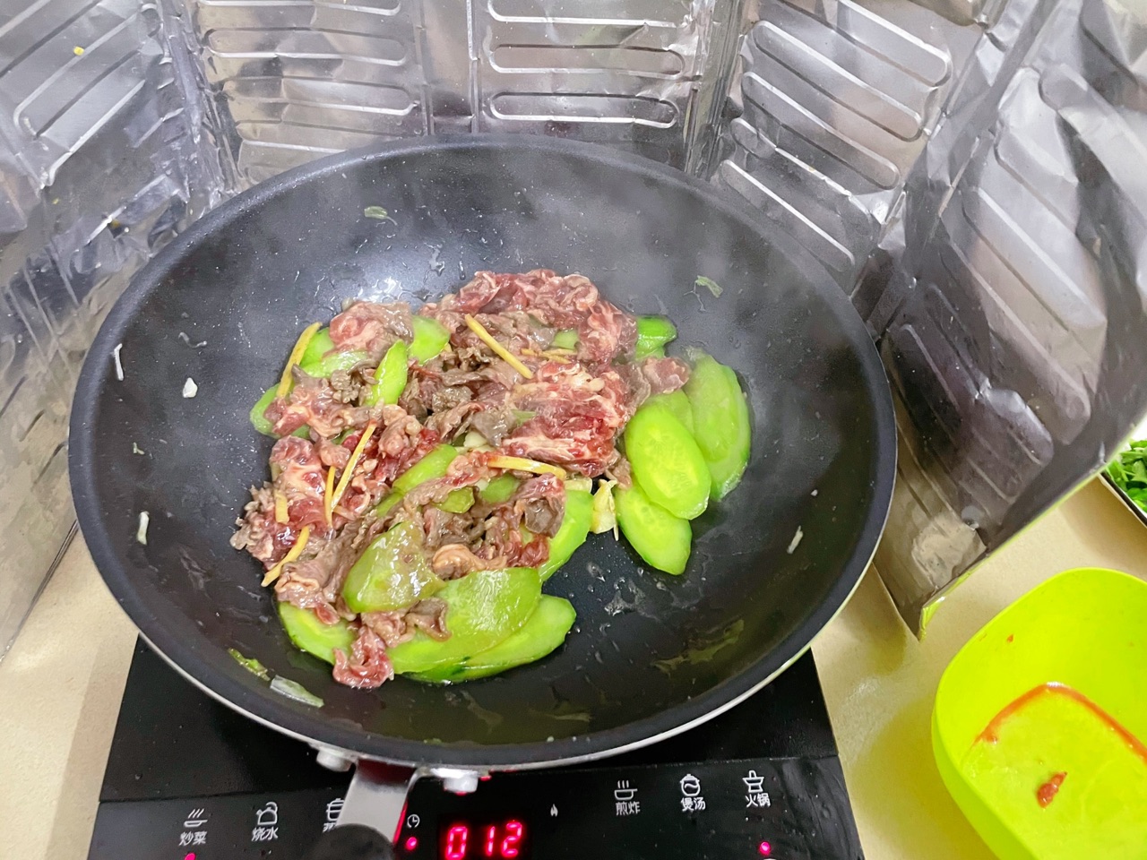 青瓜炒牛肉