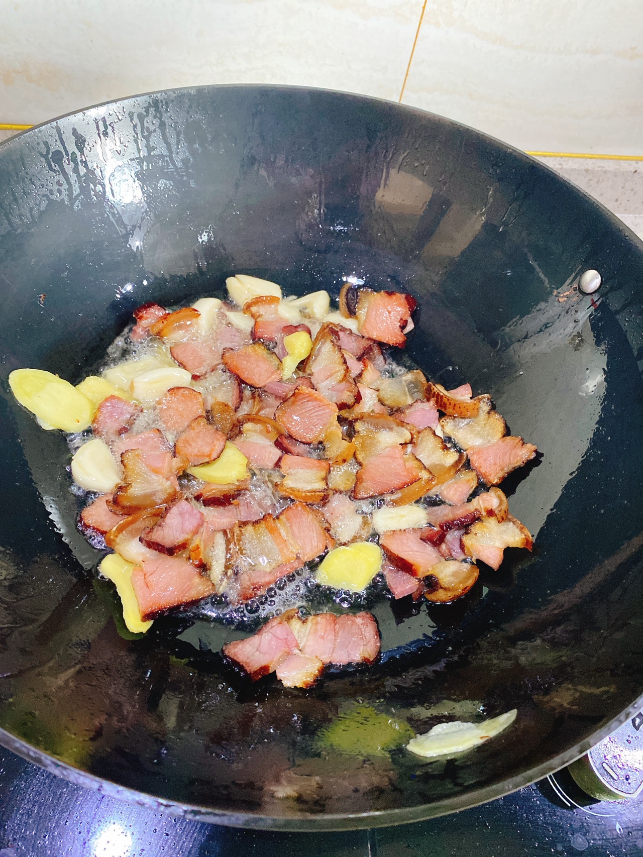 青红椒炒腊肉