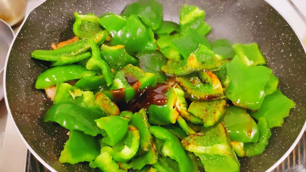青椒炒肉