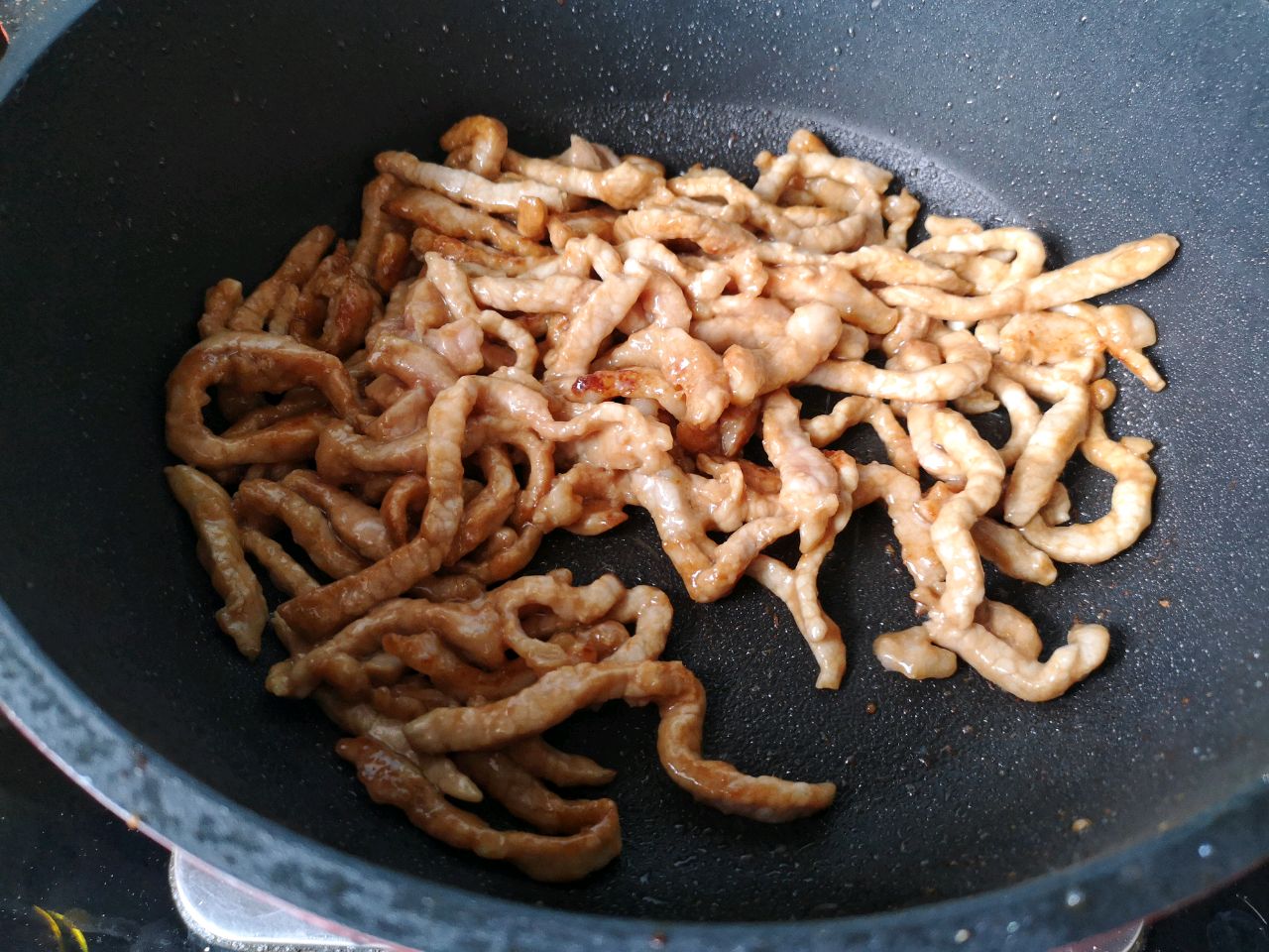 青椒炒肉丝