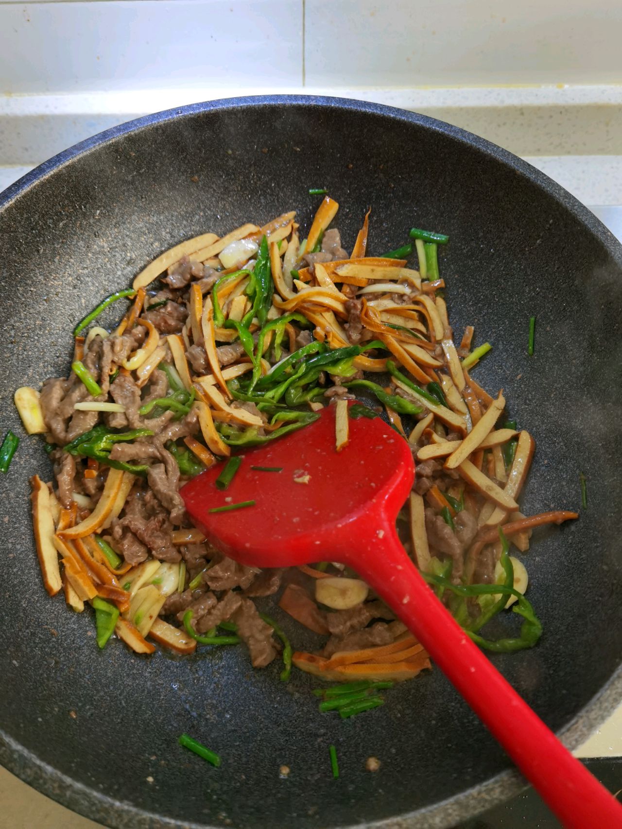 青椒香干牛肉丝~