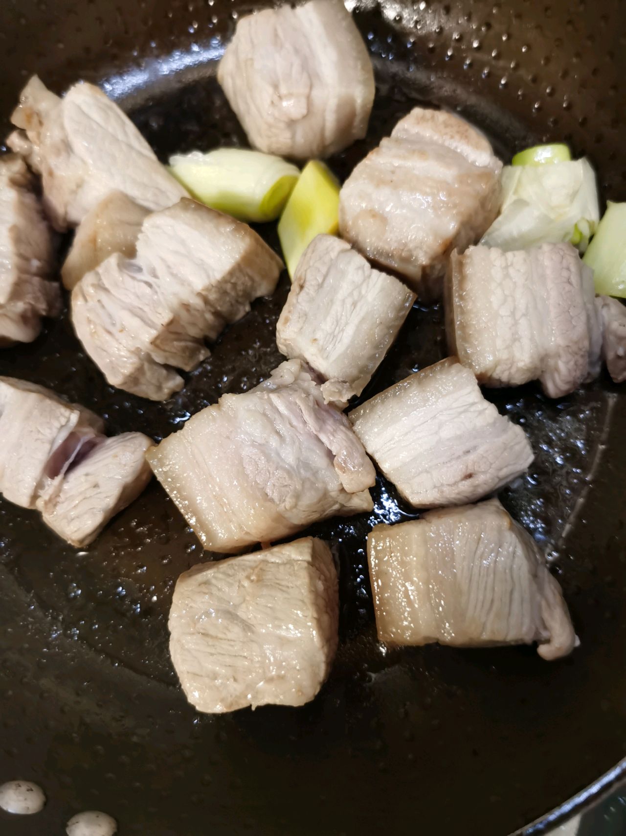 情人节不送花,要送就送五花肉