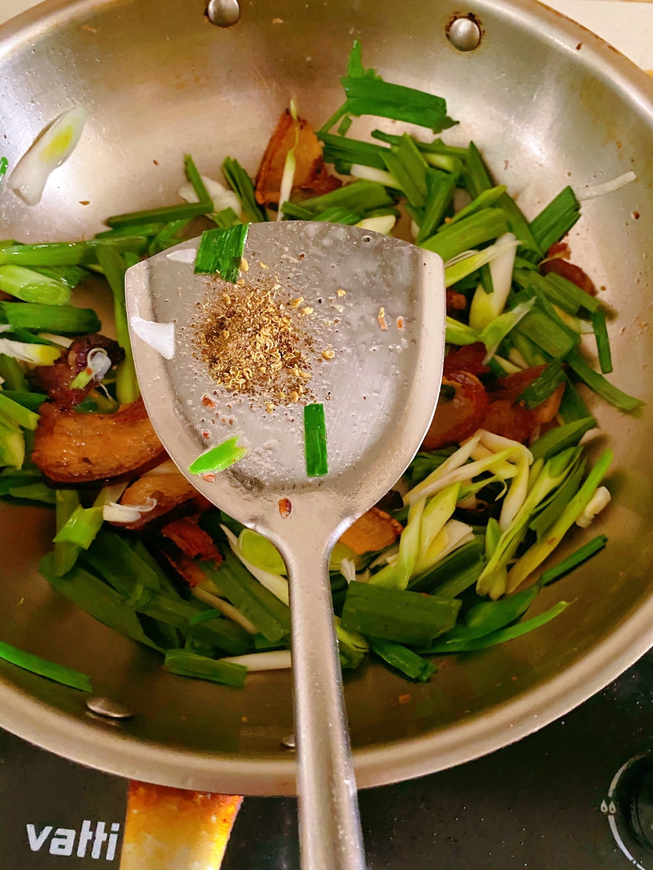 青蒜炒腊肉