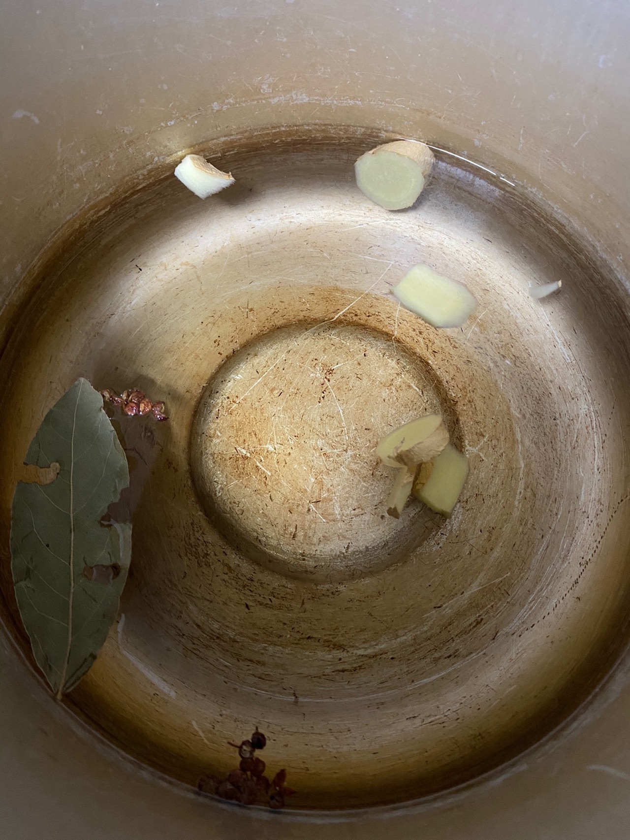 清汤牛腩煲