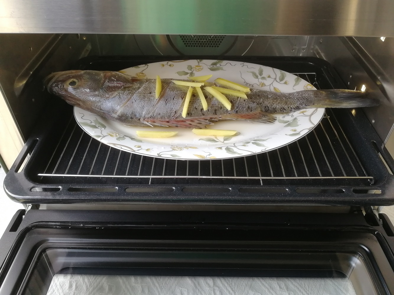 清蒸海鲈